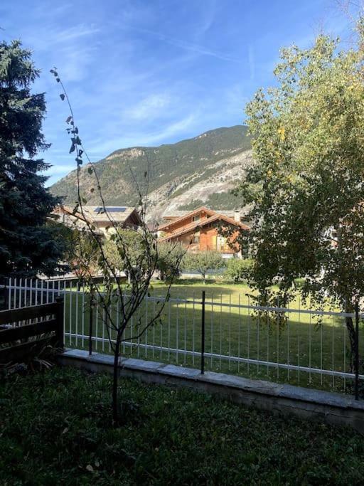 Incantevole Appartamento Con Giardino - Garage Privato E Free Wifi Улькс Экстерьер фото